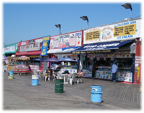 Coney-Island-8-1-2009-Boardwalk-2